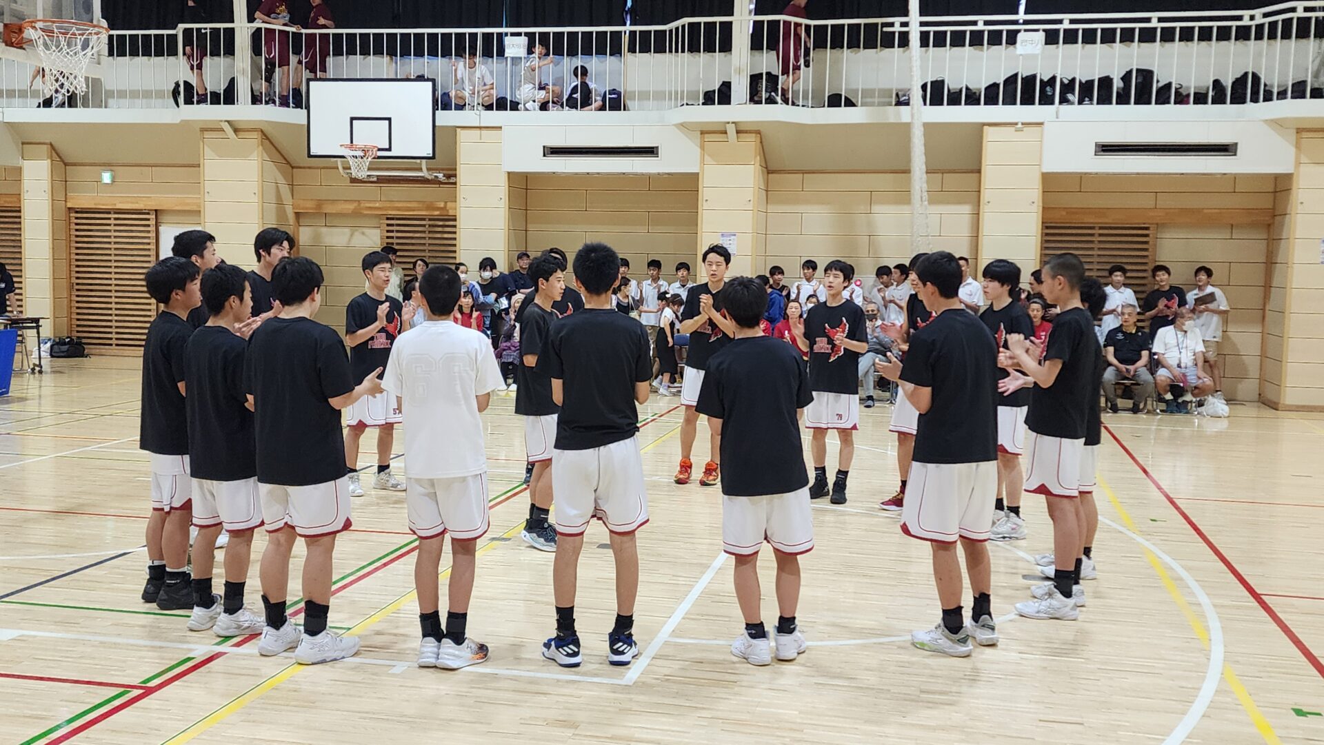 中学バスケットボール部　多摩大会　報告