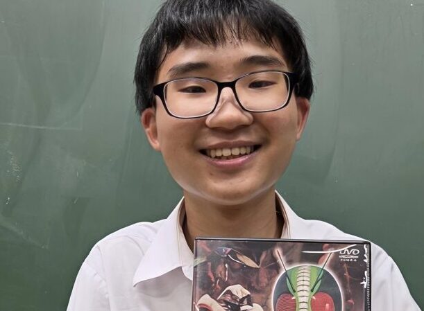 特撮同好会が鑑賞会を開きました